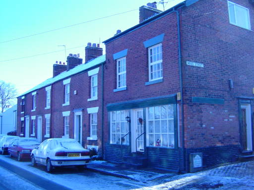 Image 3 Corner of Moss Street